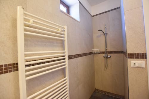 Fico | Apartment for 4, Masseria Giulio, Holiday Apartments Francavilla Fontana, Puglia, swimming pool, garden, private bathroom, king bed, single beds