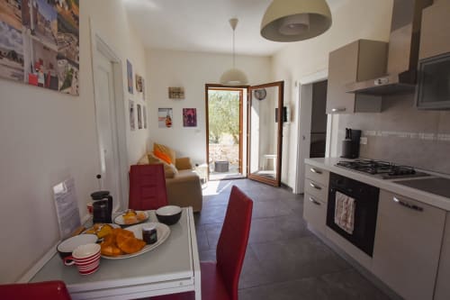 Albicocca | Apartment for 3, Masseria Giulio, Holiday Apartments Francavilla Fontana, Puglia, swimming pool, garden, private bathroom, twin bed, single bed