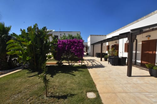 Stalle | Holiday House for 20, Masseria Giulio, Holiday Apartments Francavilla Fontana, Puglia, swimming pool, garden, private bathroom, twin bed, single beds, king beds, sofa bed