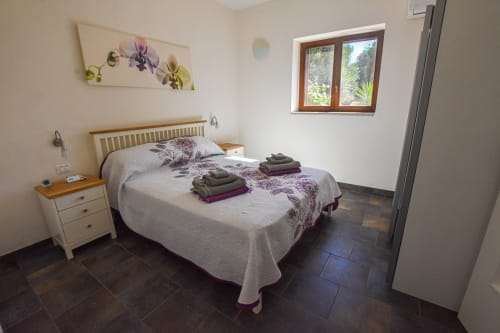 Stalle | Holiday House for 20, Masseria Giulio, Holiday Apartments Francavilla Fontana, Puglia, swimming pool, garden, private bathroom, twin bed, single beds, king beds, sofa bed