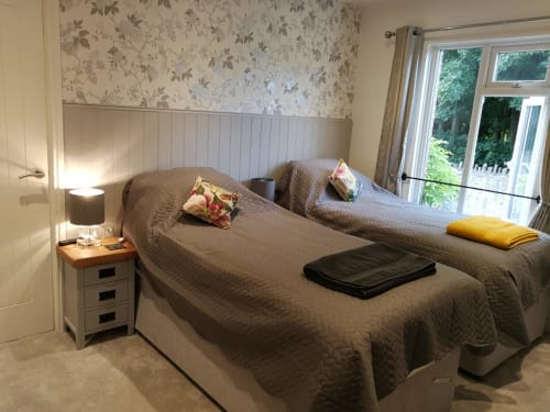 Haydn House - Guest room - Glastonbury - The Orchid Rooms 