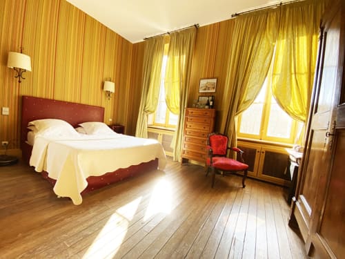 HOTEL DEMEURE SAINT LOUIS, CITE 10MN A PIEDS, PARKING PRIVE, BORNES 7,2 KW,  AC, FULL WIFI CARCASSONNE 4* (France) - from £ 120