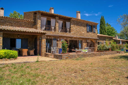 La Garde Freinet Domaine des Chenes de la Galline - Chambre d'hotes St Tropez - table d'hotes et privatisation 