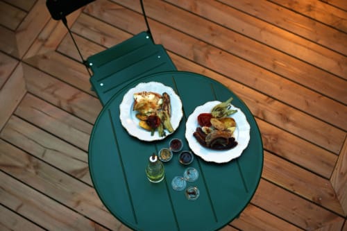 Dîner au braséro plancha produits locaux et de saison en Tiny House dans le Berry Sologne