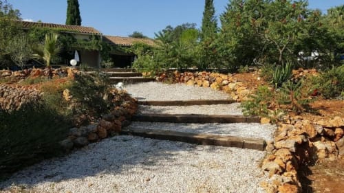 La Cigale - maison de vacances Côte d'Azur ,grand jardin pétanque, ping-pong, badminton