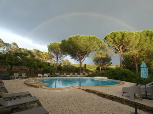La Cigale - Maison de vacances avec piscine chauffée- séjour en famille `a Les Arcs sur argens var provence , cote d'azur- au calme, dans la nature.A visiter : Monaco nice cannes fréjus saint tropez gorge du verdon