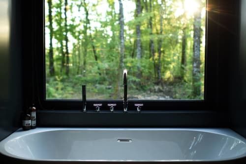 Baignoire face à la nature Tiny House Inspire Berry Sologne