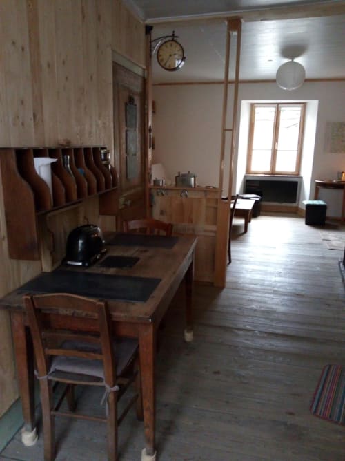 Au 17 et au 15 - appartement au 17 - Murat 