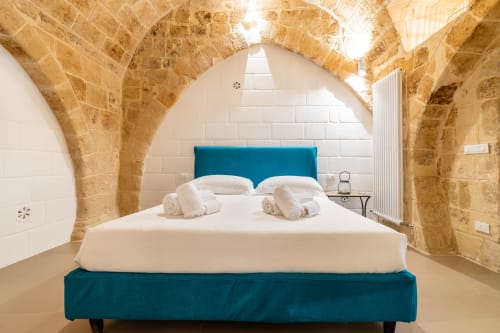 Ampia camera matrimoniale, B&B A C-Caste | Monopoli, Puglia
