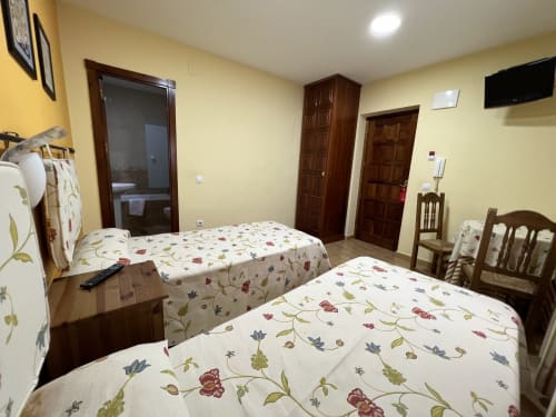 Habitación doble - Hostal la Colmena | Ávila