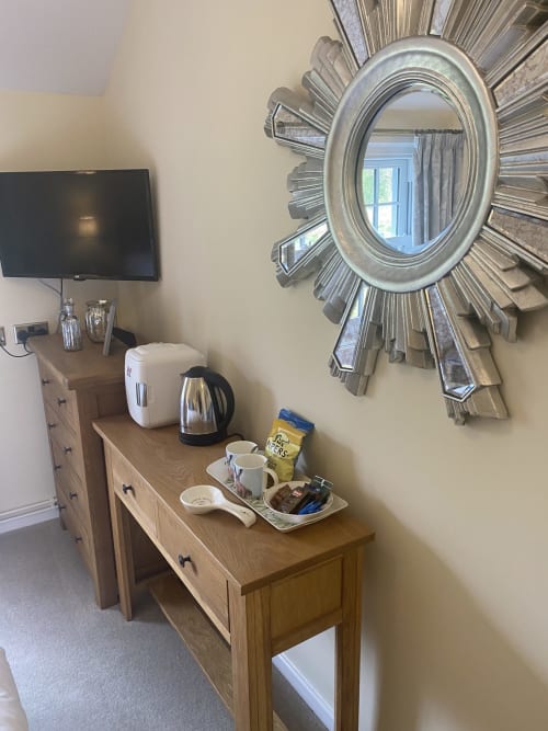 standard room Brecon Beacons the Usk widgeon