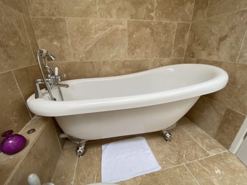 slipper bath Brecon Beacons the Usk talybont 
