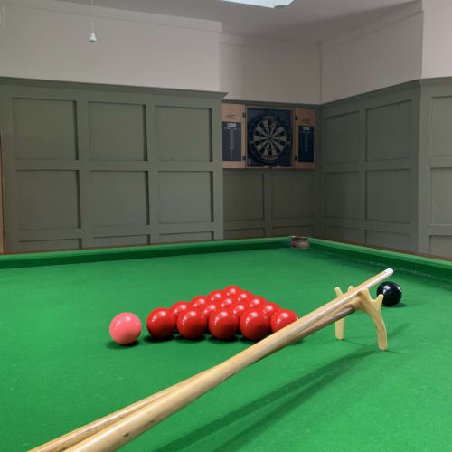 Aberley House - Guest house - Beach Lawn Terrace - Liverpool - United Kingdom - billiards