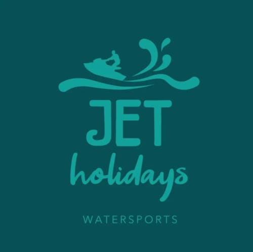 Logo Jet Holidays sport acquatici su sfondo turchese con silhouette di persona su jet ski vicino a Port-Louis, Guadalupa
