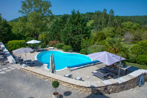 Domaine des Pierres Blanches Chambres d'hôtes et Piscine chauffée en Périgord Noir