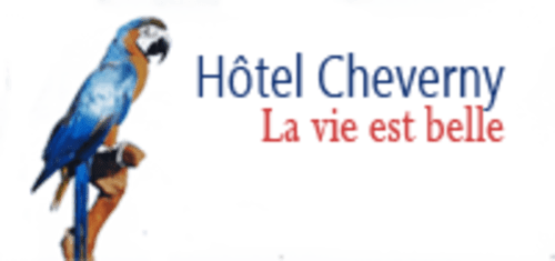 Ara bleu et or perché près du logo Hotel Cheverny avec la devise « La vie est belle » à Cheverny