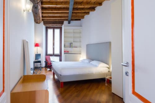 Brera 20| Apartment for 4 with one bedroom, living room with sofa bed, kitchen, balcony and bathroom with shower. With Wi-Fi, TV and air conditioning - HB Hall, flats in the centre of Milan.
