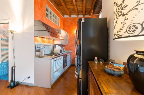 Brera 20| Apartment for 4 with one bedroom, living room with sofa bed, kitchen, balcony and bathroom with shower. With Wi-Fi, TV and air conditioning - HB Hall, flats in the centre of Milan.