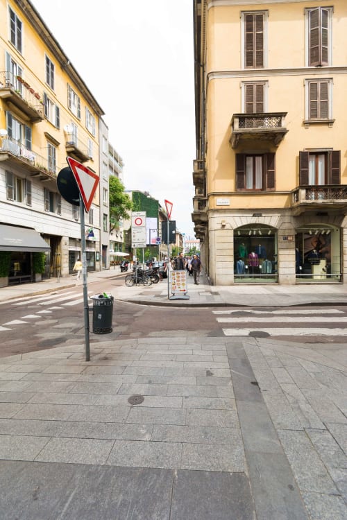 Brera 20| Apartment for 4 with one bedroom, living room with sofa bed, kitchen, balcony and bathroom with shower. With Wi-Fi, TV and air conditioning - HB Hall, flats in the centre of Milan.