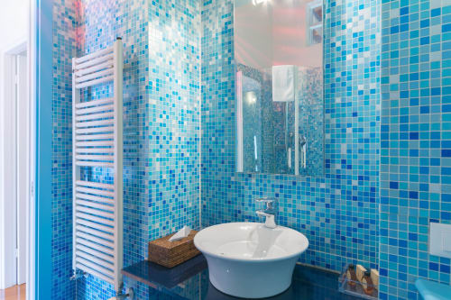 Brera 20| Apartment for 4 with one bedroom, living room with sofa bed, kitchen, balcony and bathroom with shower. With Wi-Fi, TV and air conditioning - HB Hall, flats in the centre of Milan.