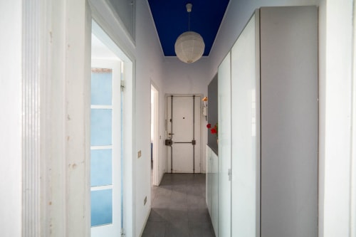 Navigli Darsena 10| Apartment for 4 with one bedroom, living room with sofa bed, kitchen and bathroom with shower. With Wi-Fi, TV and air conditioning - HB Hall, flats in the centre of Milan.