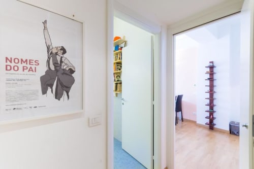 Navigli 6A| Apartment for 2 with one bedroom, living room, kitchen, balcony and bathroom with shower. With Wi-Fi, TV and air conditioning - HB Hall, flats in the centre of Milan.