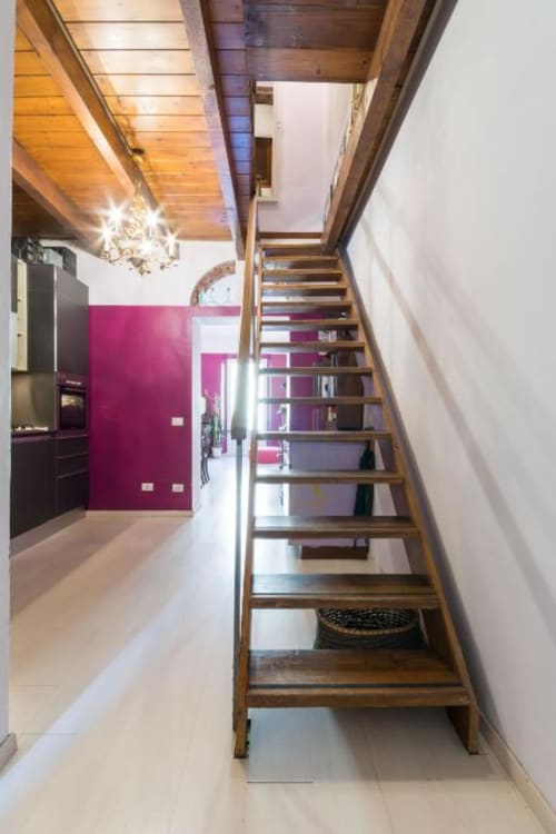 Navigli 7| Apartment for 4 with one bedroom, living room with sofa bed, kitchen, balcony and bathroom with shower. With Wi-Fi, TV and air conditioning - HB Hall, flats in the centre of Milan.