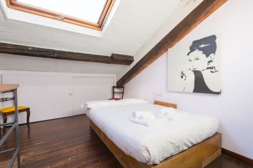 Navigli 7| Apartment for 4 with one bedroom, living room with sofa bed, kitchen, balcony and bathroom with shower. With Wi-Fi, TV and air conditioning - HB Hall, flats in the centre of Milan.