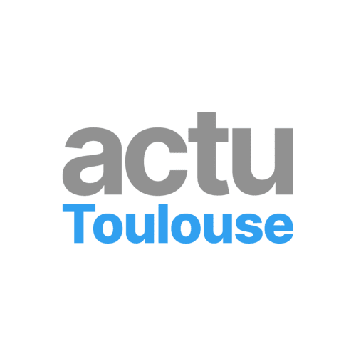 Logo Actu Toulouse - testo blu e grigio per sito francese di notizie e informazioni