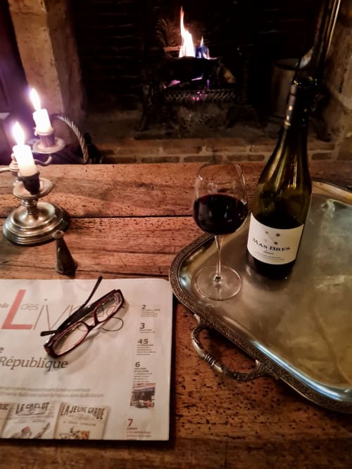 Séjour cosy en Périgord avec verre de vin au coin du feu – expérience au Domaine de Labrousse en Dordogne 