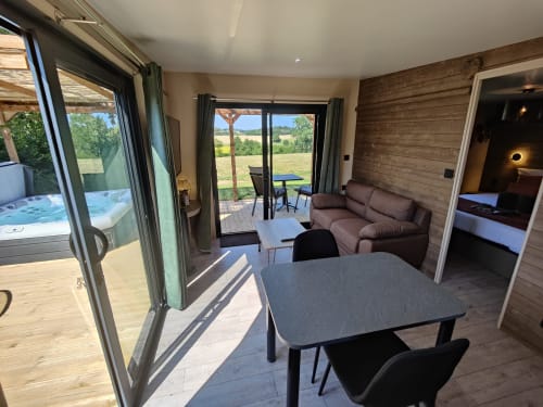 Cottage avec jacuzzi privatif avec jacuzzi privatif spa détente pour week-end en amoureux
