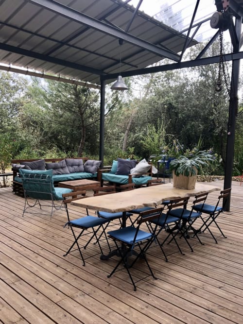 les jardins de Chiron - Sauve - lodges et Tiny house sud de la France - spa et petit dejeuner proche Nimes Montpellier - piscine exterieure - soin chevaux - massages