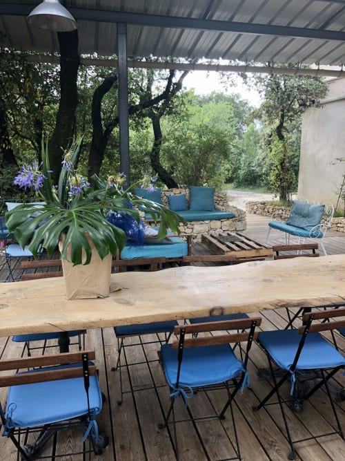 les jardins de Chiron - Sauve - lodges et Tiny house sud de la France - spa et petit dejeuner proche Nimes Montpellier - piscine exterieure - soin chevaux - massages - salle de mariage Sauve 
