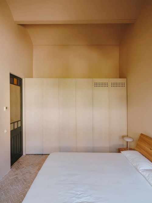 habitació allotjament apartament olot garrotxa fàbrica descals disseny