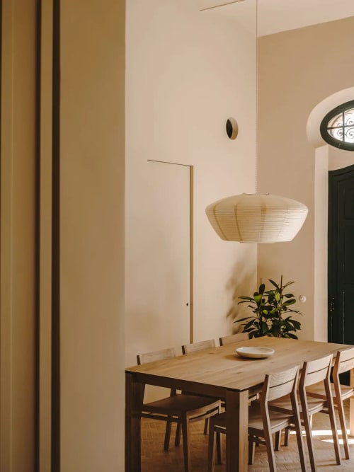 menjador allotjament apartament olot garrotxa fàbrica descals disseny