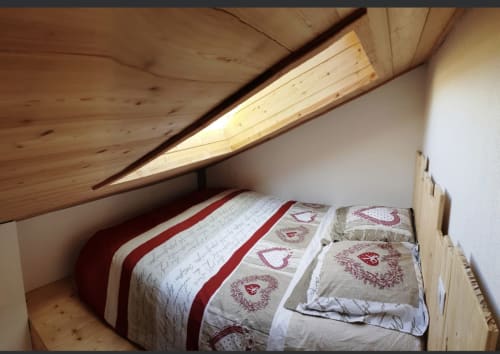 Oree du loup, location la Joue du loup, Studio Ptilou B36 2/4 personnes, vue montagne, ski, mélèzes des chaumates, chalet Grand'loup, chalet jappeloup , hameau des cimes, Eden des cimes