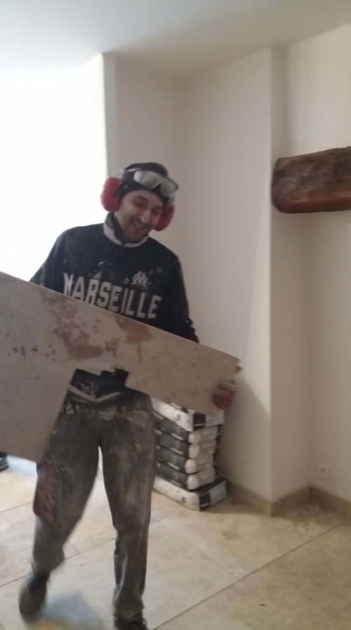 équipe rénovation Les Muriers d'engaspaty