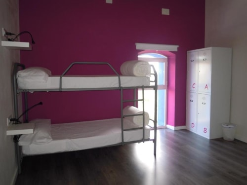 Hostel Cañaveral | Cáceres, España