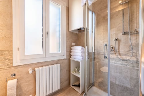Family Apartment, Canal View, Fenice, Casanova, Opera house, Maria Callas, AD Place, Venice