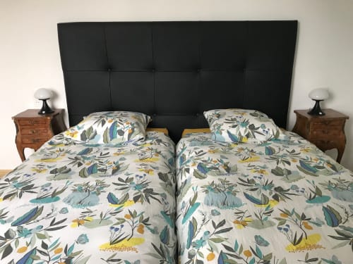 Chambre Kirigole triple, Auberge Ti'gousket, Guingamp, ambiance chaleureuse et conviviale, lits simples ou lit king size