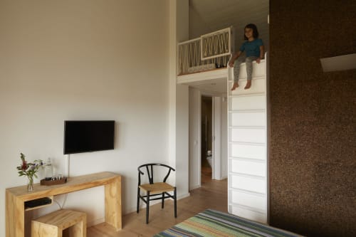 Room with free wifi, pool and sea view in Cavalo de Madeira- Arelho, Portugal

