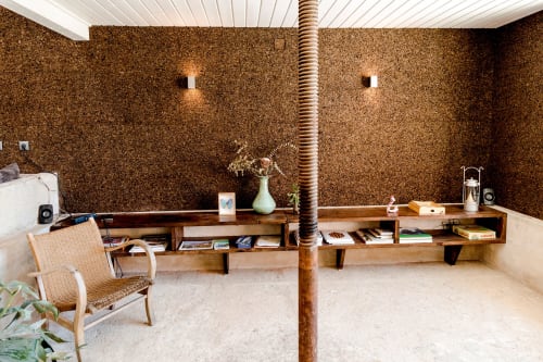 Cavalo de Madeira Guesthouse - Arelho, Portugal - overlooking the lagoon and the sea - former vineyard - recently built rooms 