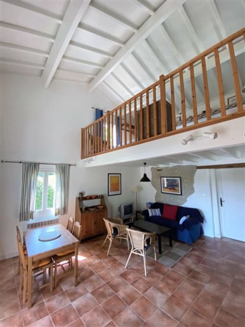 Les Prairies de Latry - propriété originale pour 3 personnes - vacances entre amis, Charente, France