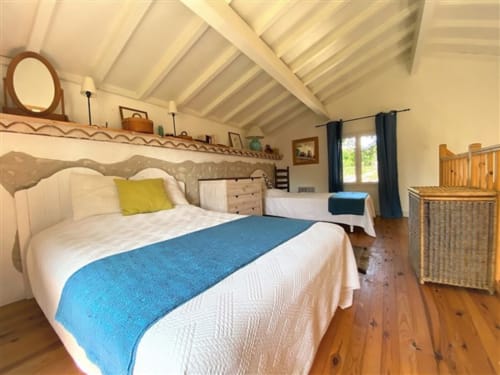 Les Prairies de Latry - propriété originale pour 3 personnes - vacances entre amis, Charente, France