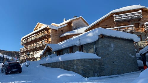 oree du loup, studio Ptilou B36, vue montagne, location studio montagne la joue du loup.