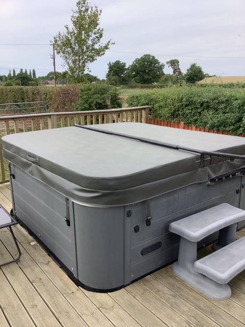 Hot Tub Cabin Breaks Shropshire Countryside Ruth's Retreat