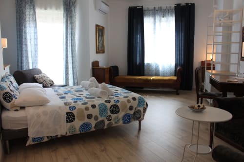 Agrigento, suite quadrupla con vista Templi e mare, servizio di cortesia e appendiabiti - B&B L'Alba sui Templi in Sicilia.