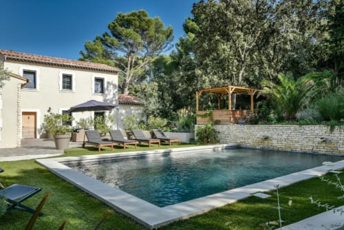 La Villa du Pont d'Avignon, location hébergement  en famille dans une maison tout équipée 
