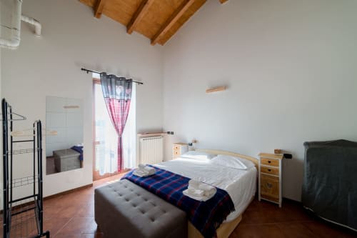 Magenta Polo Home| Apartment for 4 with one bedroom, living room with sofa bed, kitchen and bathroom with shower. With Wi-Fi, TV and air conditioning - HB Hall, flats in the centre of Milan.