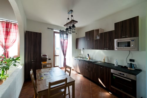 Magenta Polo Home| Apartment for 4 with one bedroom, living room with sofa bed, kitchen and bathroom with shower. With Wi-Fi, TV and air conditioning - HB Hall, flats in the centre of Milan.